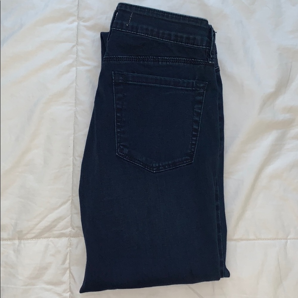 Women’s mid rise skinny jeggings